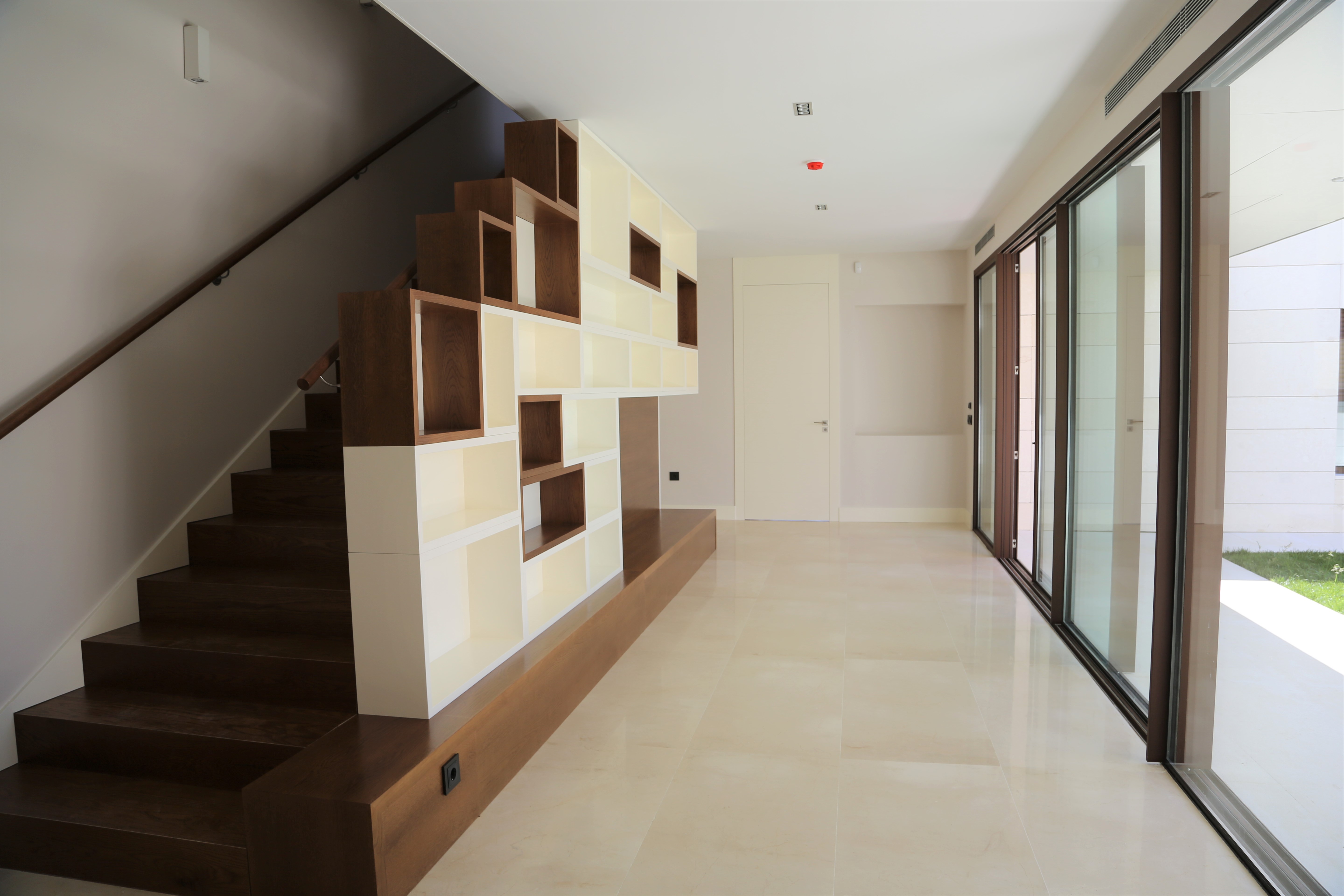 Gallery Item 1